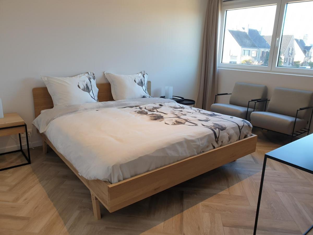 Snooze * Ostende